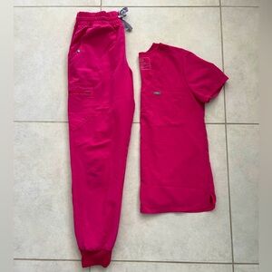 FIGS technical collection shocking pink set 🌺